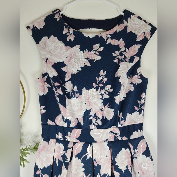 NWT Emerald Sundae Blue Floral Foil Fit & Flare Dress, Small - Picture 3 of 10